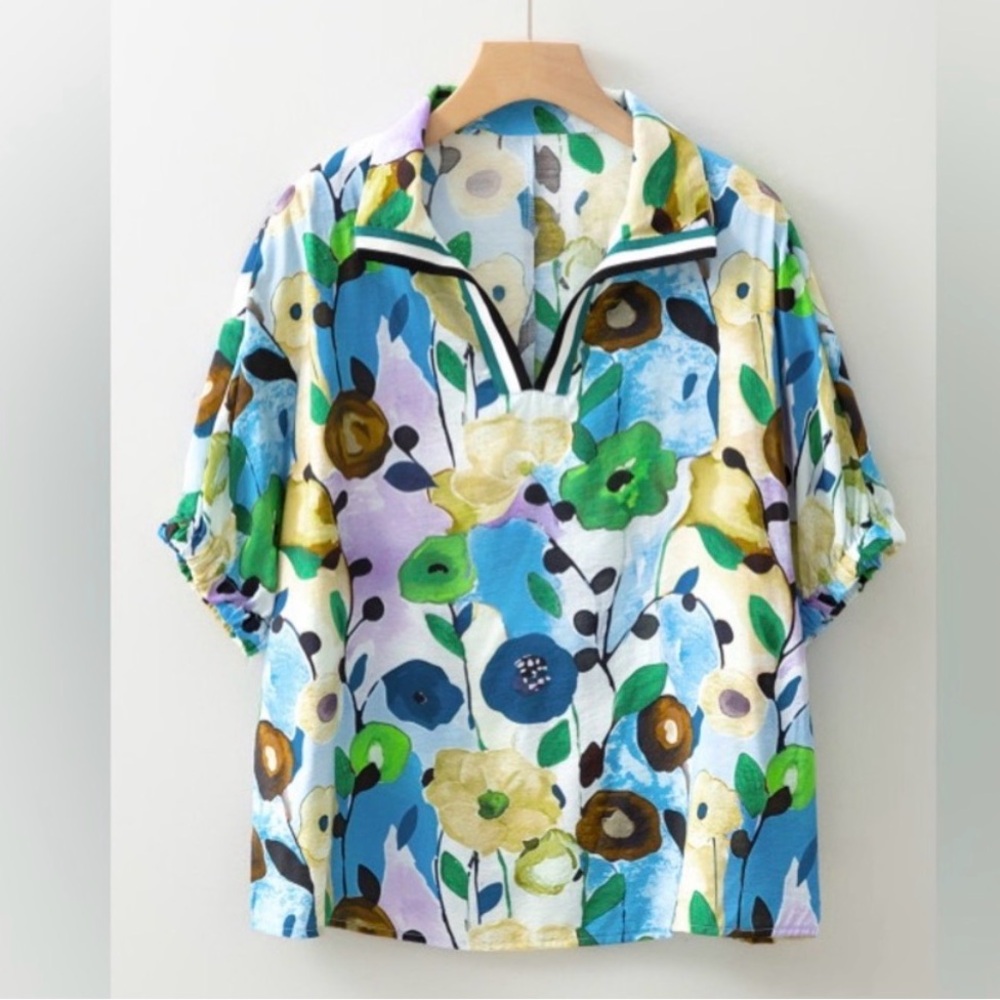 Floral Multicolor Women's Top M